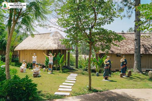 Exhibition House - Tay Nguyen4