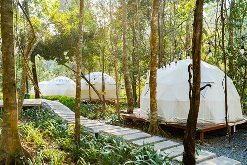 Dome Tent - Lều cắm trại bên suối