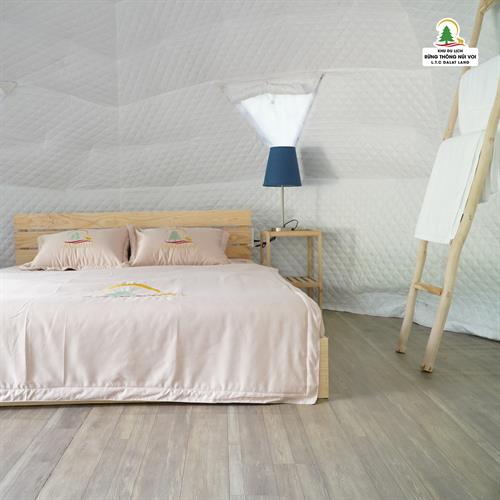 Dome Tent - Lều cắm trại bên suối